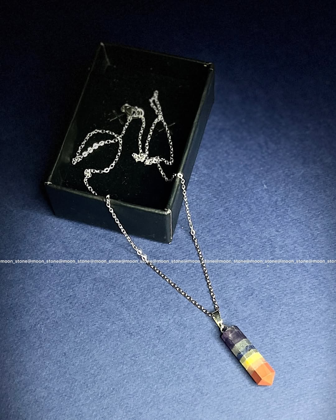 گردنبند منشوری سنگ طبیعی هفت چاکرا